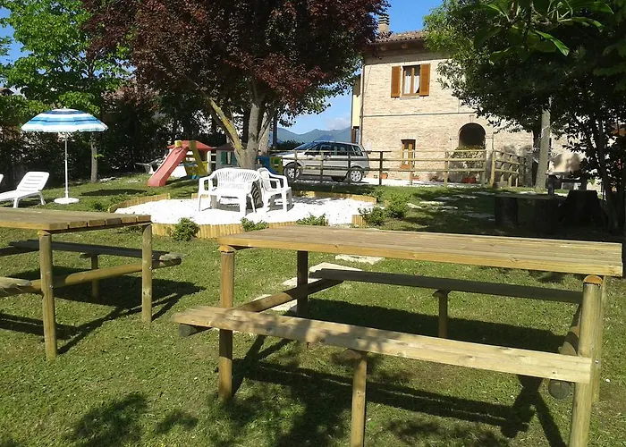 Antica Loggia 3* Фабриано